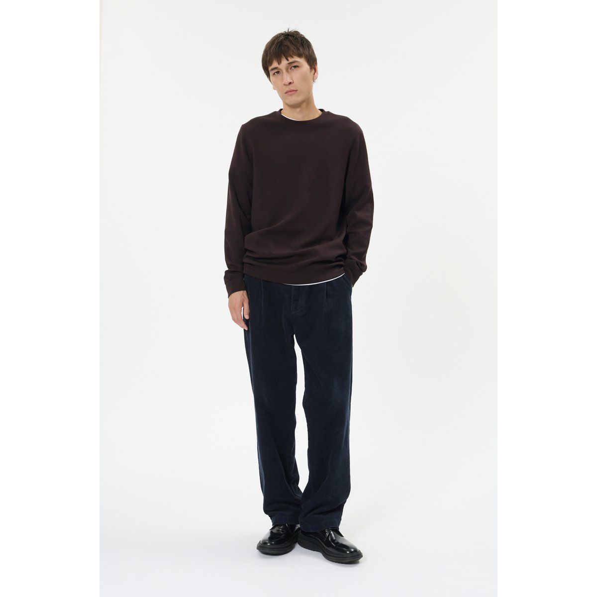 Klassisches Sweatshirt mit Rundhalsausschnitt