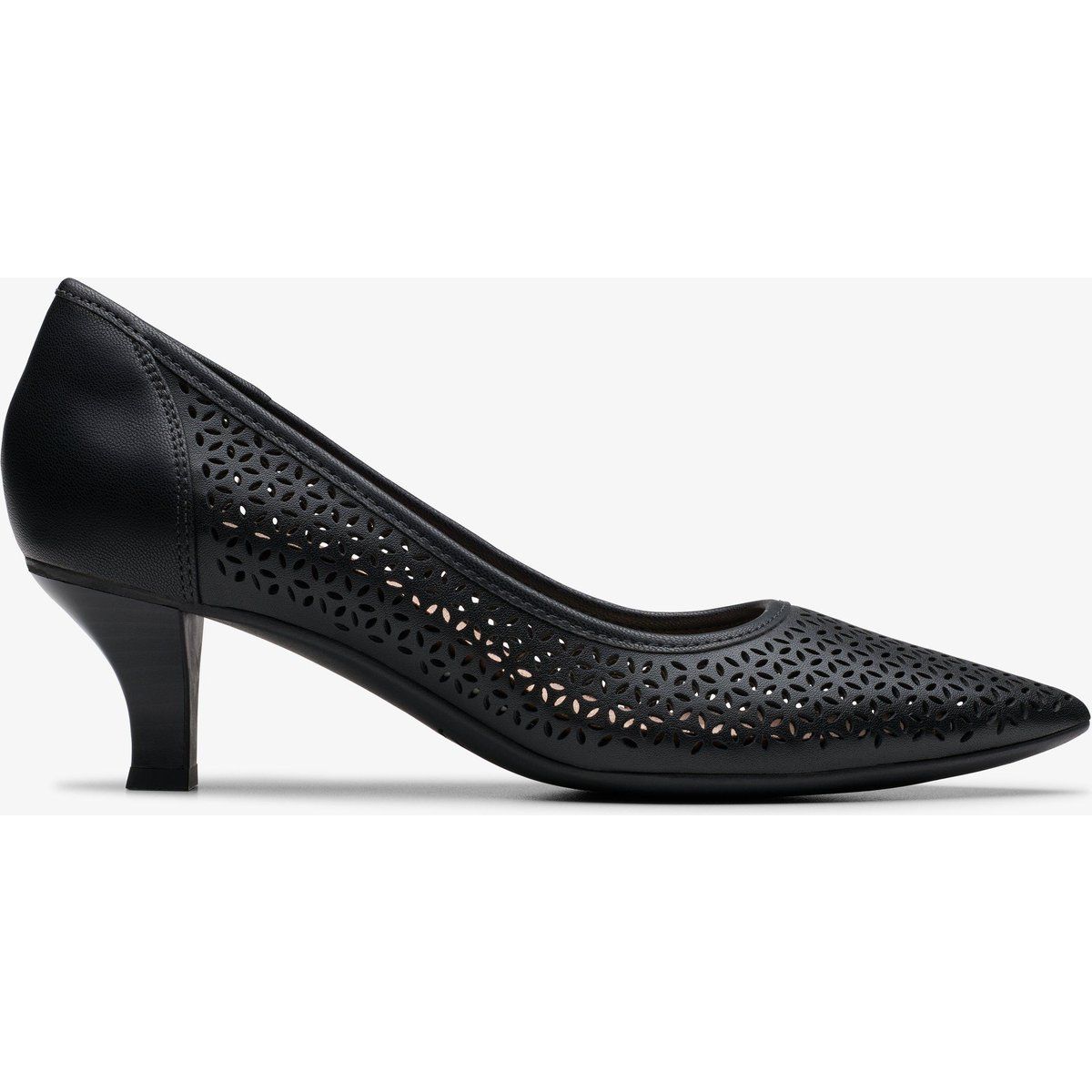 Elegante schwarze Lederpumps mit spitzer Zehenpartie