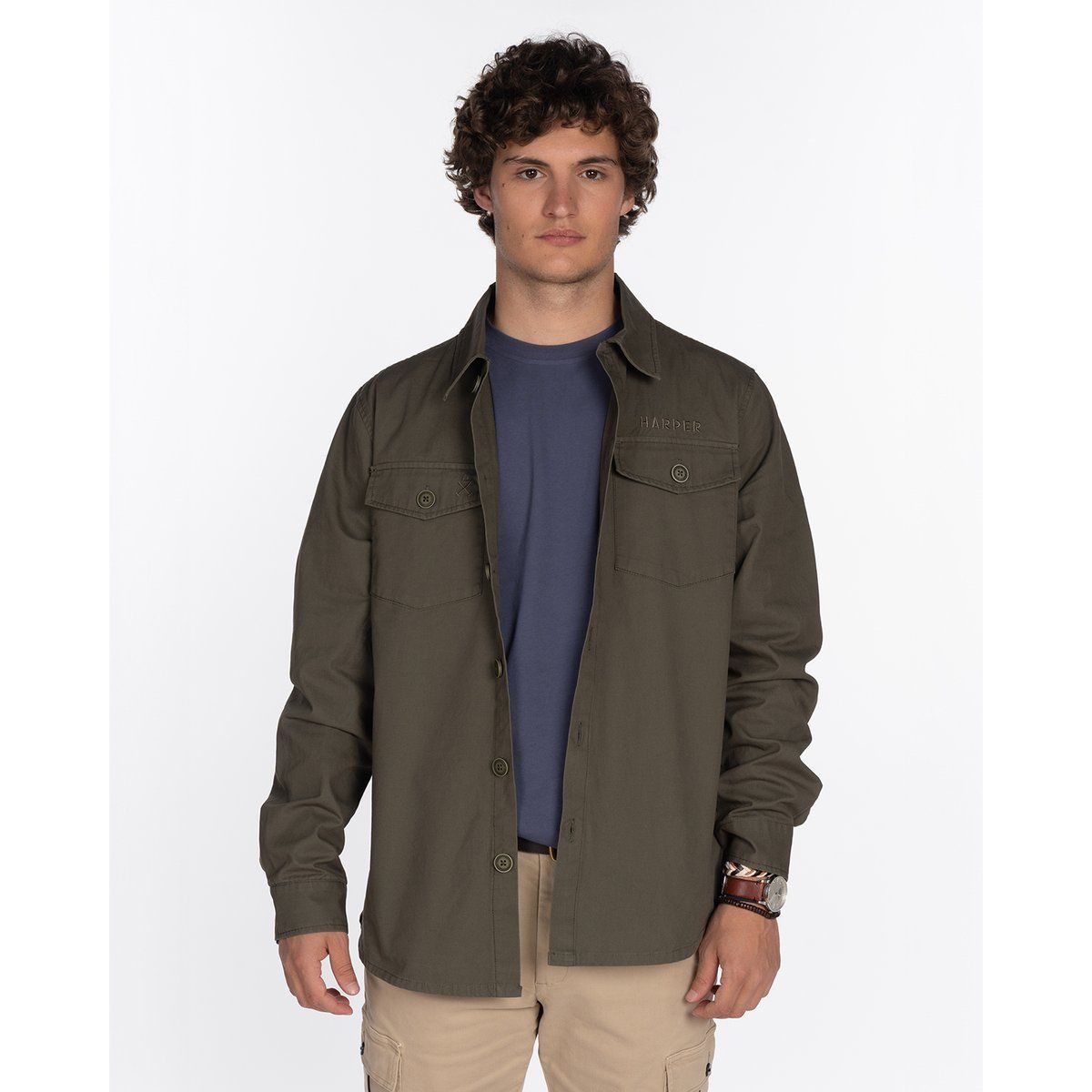 Klassisches Overshirt im Military-Stil