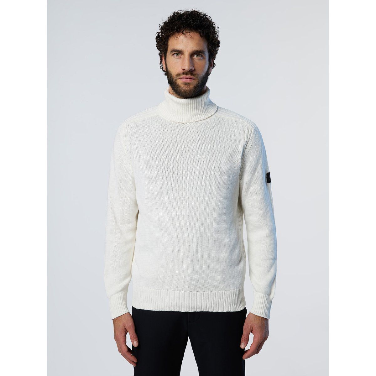 Gerippter Rollkragenpullover aus Bio-Baumwolle