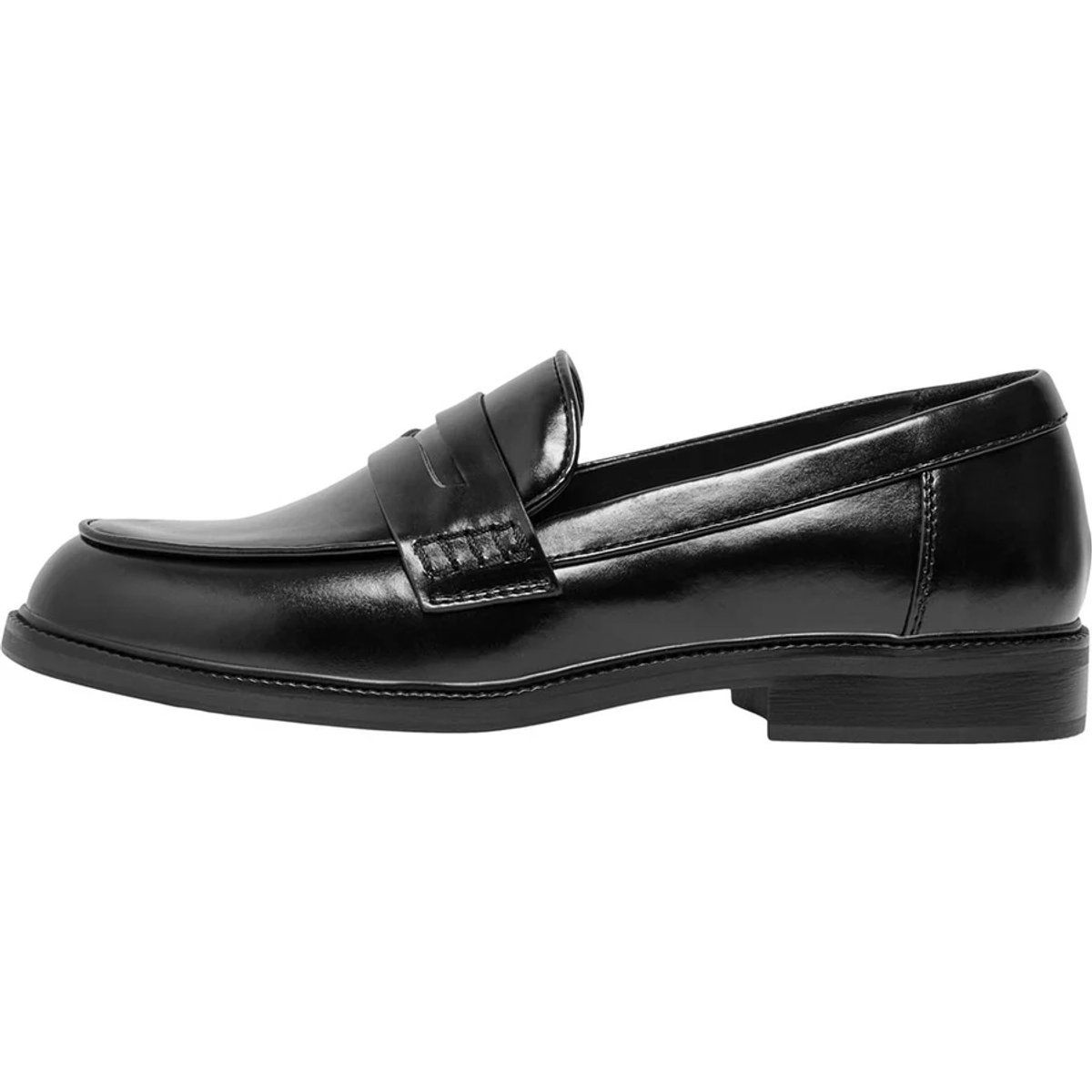 Klassischer schwarzer Penny Loafer