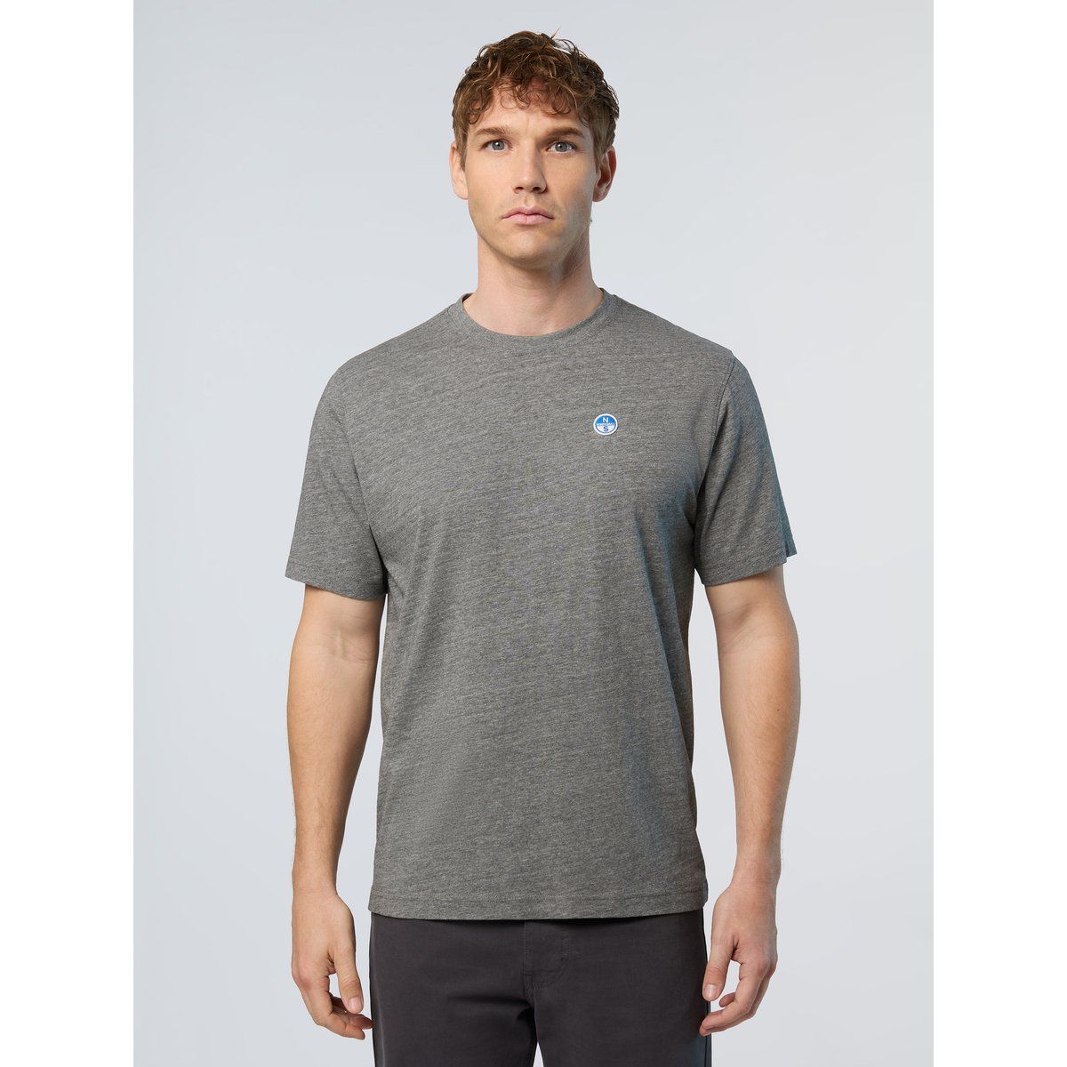 Basic T-Shirt mit Rundhalsausschnitt