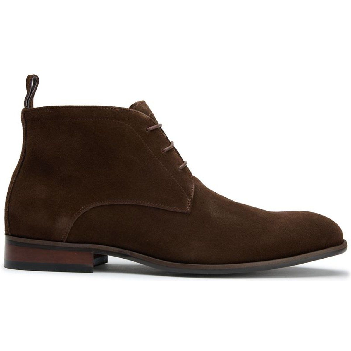 Klassische braune Wildleder Chukka Boots