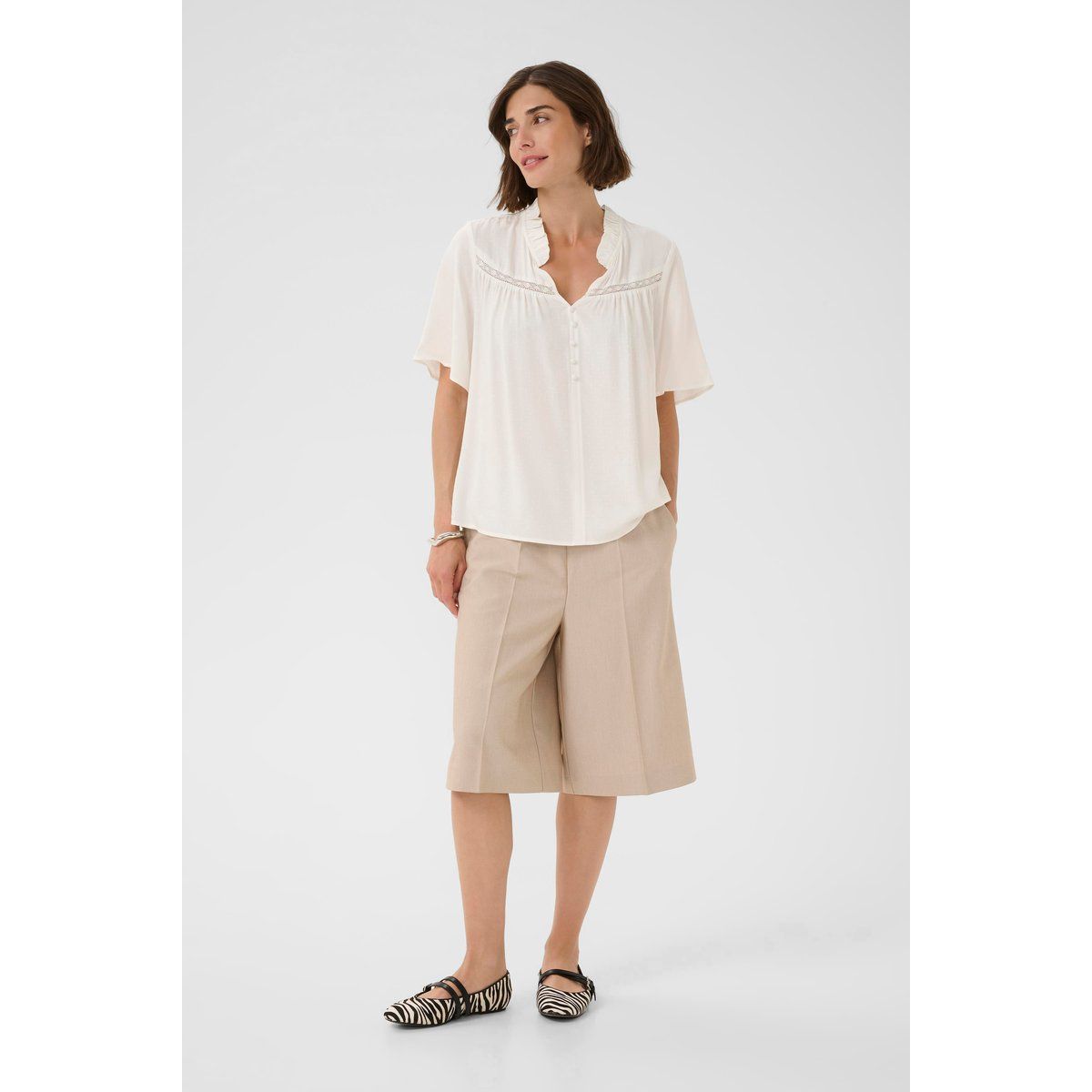Bluse mit Rüschen und V-Ausschnitt, lockere Passform