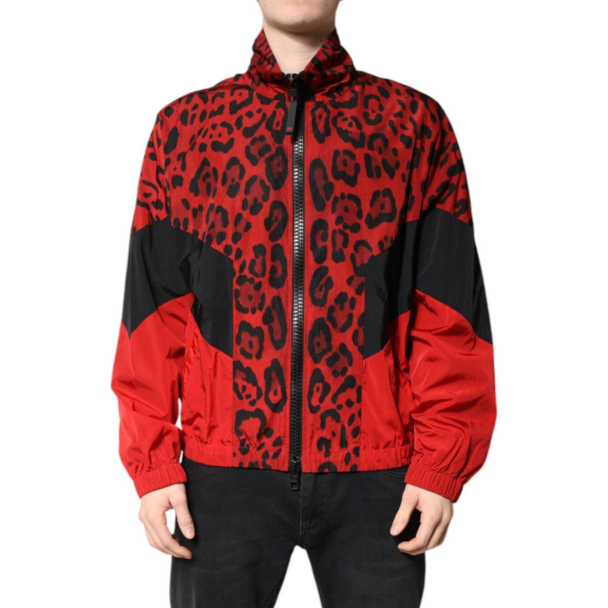 Rot-schwarze Trackjacke mit Leopardenmuster