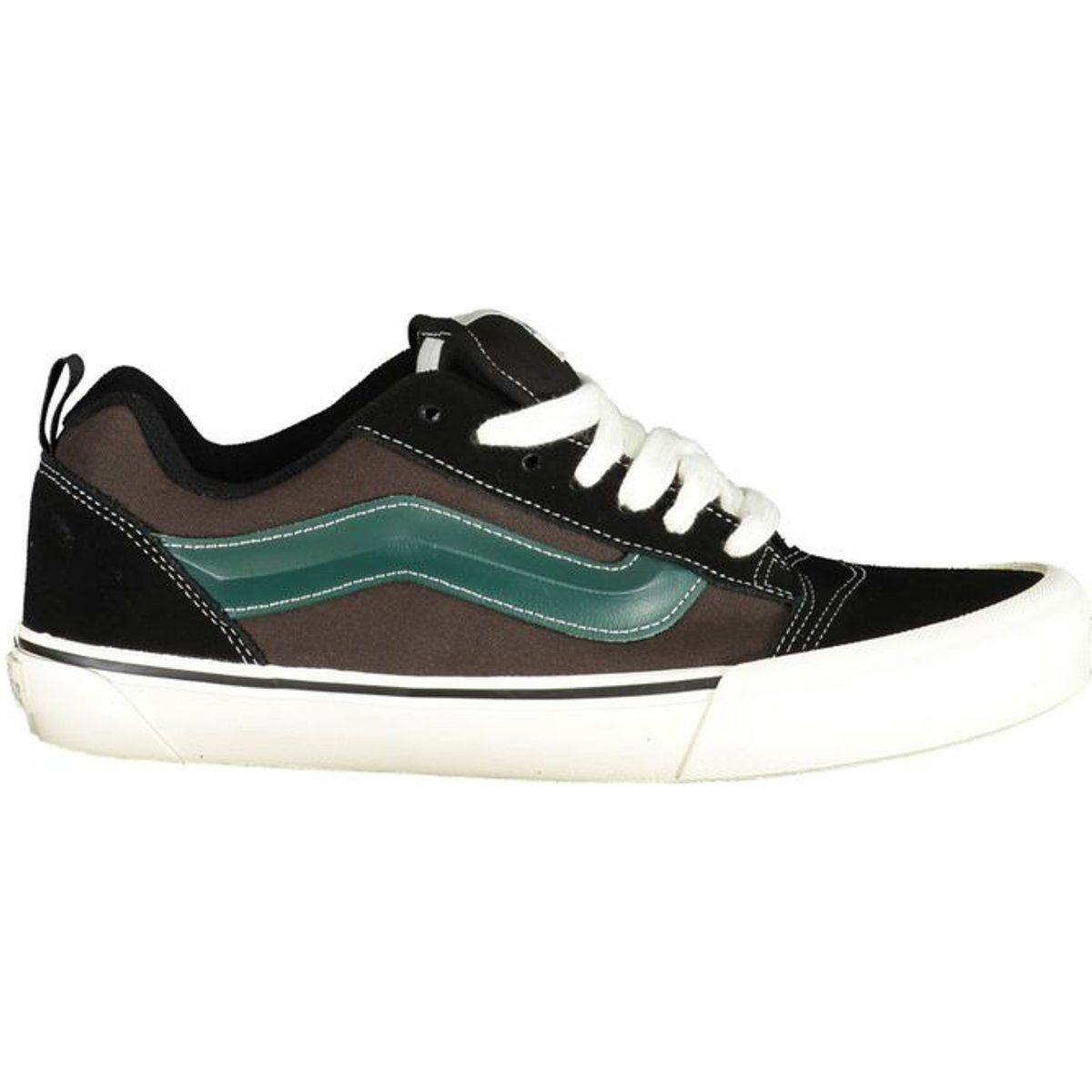 Dekonstruierter Skateboardschuh mit niedrigem Profil