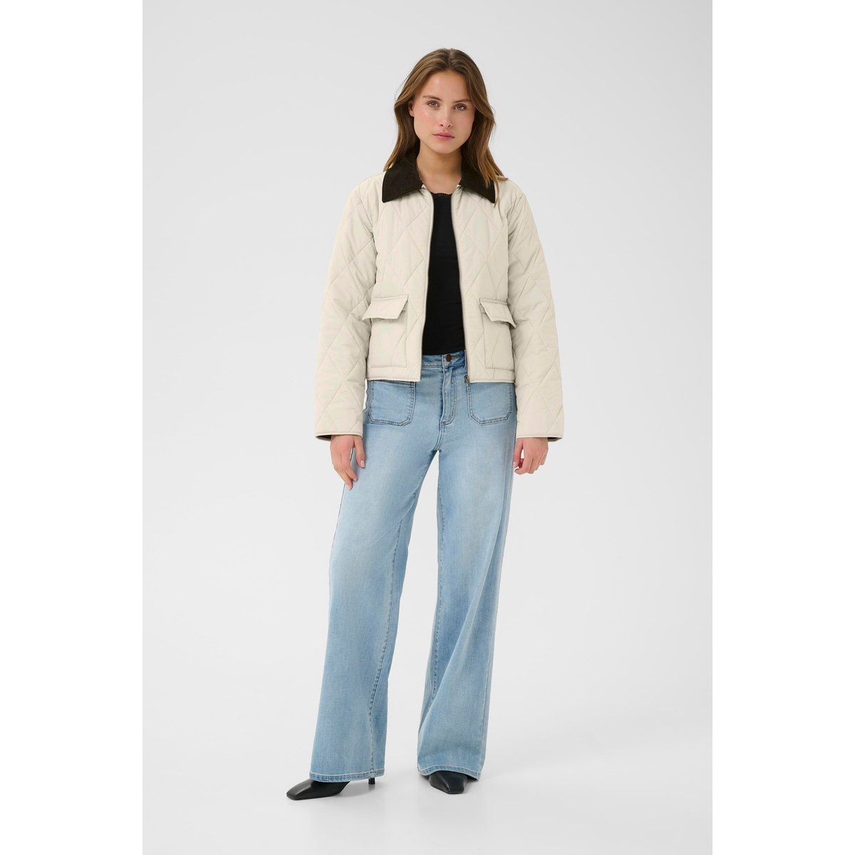 Gesteppte Jacke mit Cordkragen