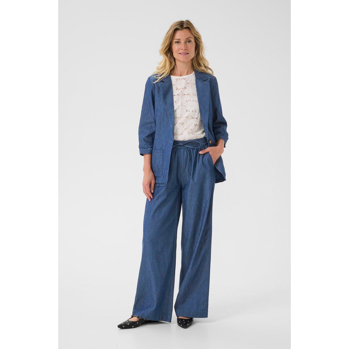 Locker geschnittene Denim-Hose mit Kordelzug
