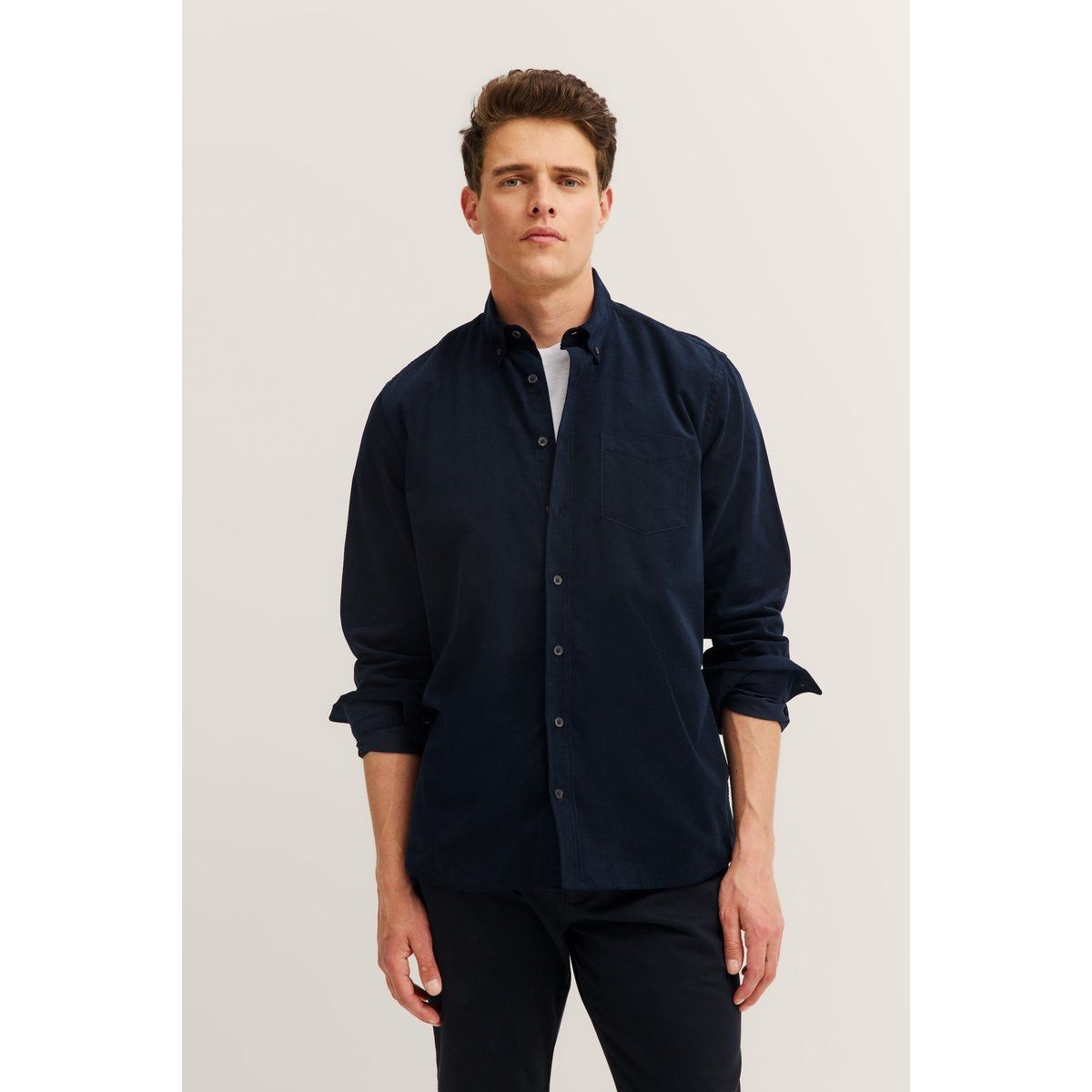 Herren Cordhemd im Modern Fit