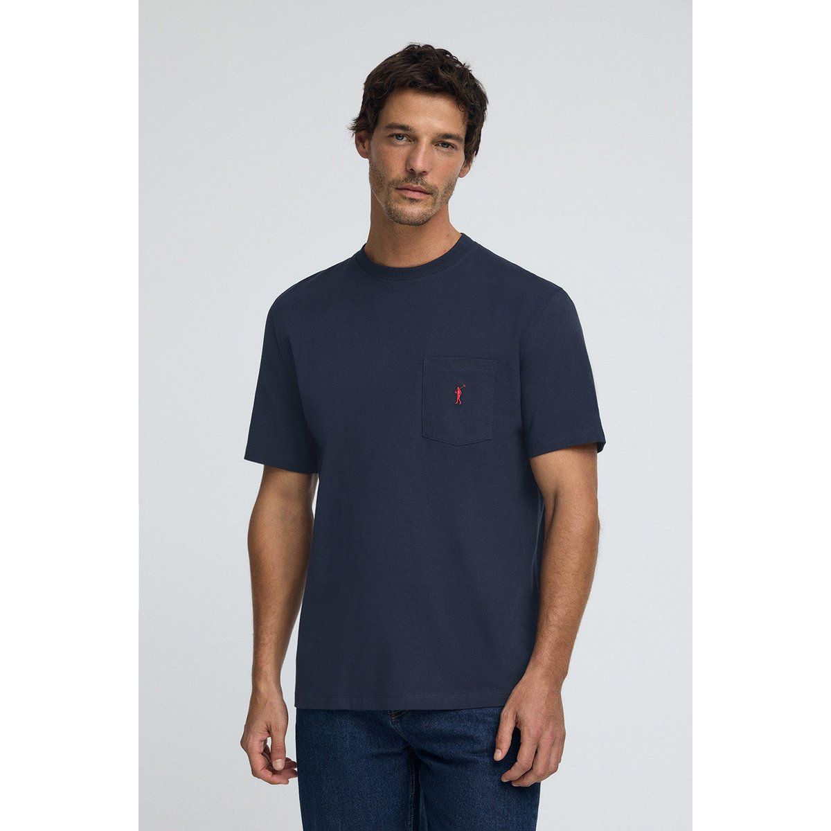 Marineblaues Baumwoll-T-Shirt mit Brusttasche