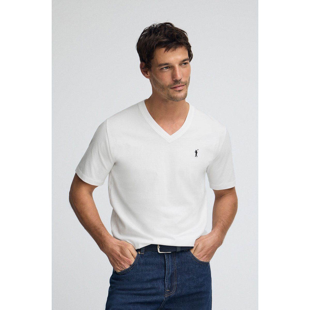 Klassisches T-Shirt mit V-Ausschnitt und Logo