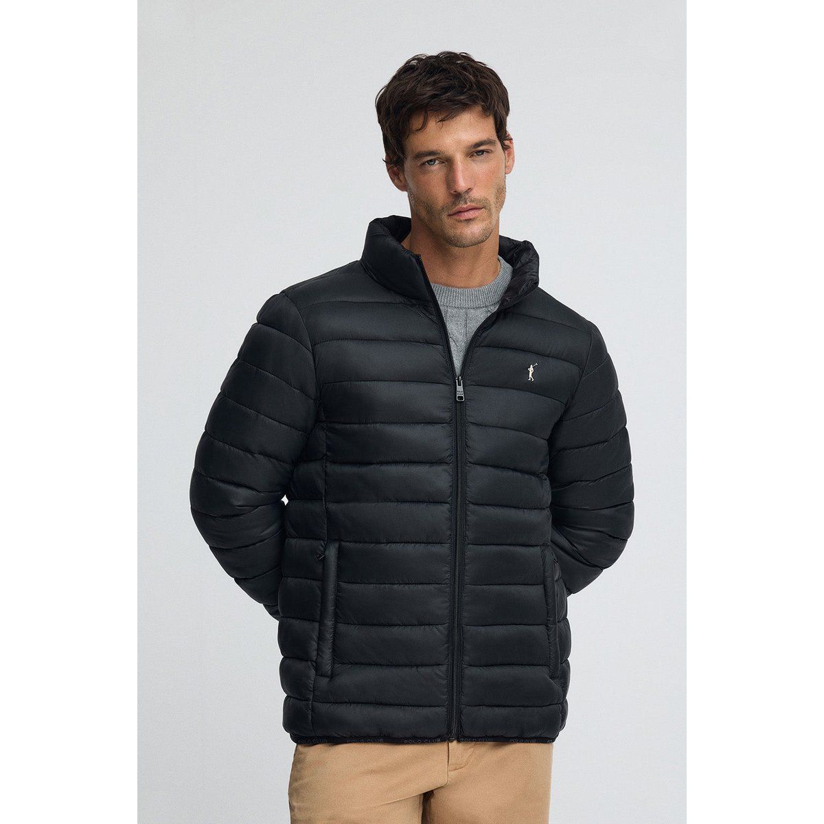 Leichte Steppjacke mit Logo-Stickerei