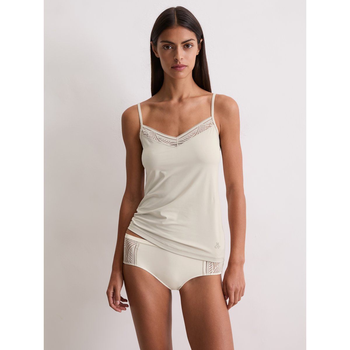 Spitzenbesetztes Camisole und Höschen Set