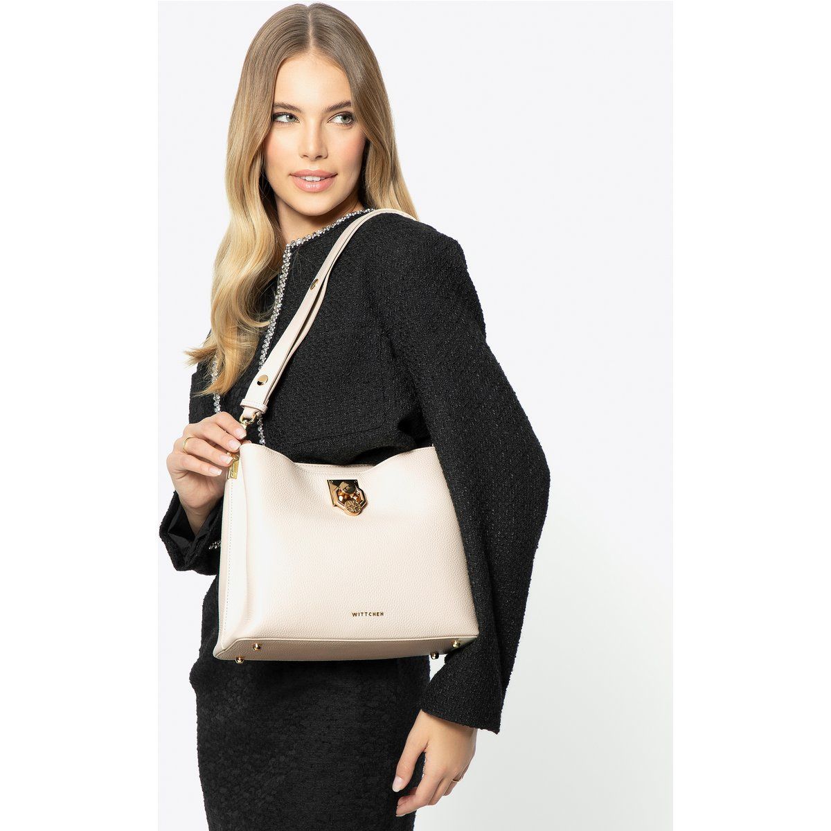 Wittchen Damen-Schultertasche aus Leder mit Schnalle, cremefarben