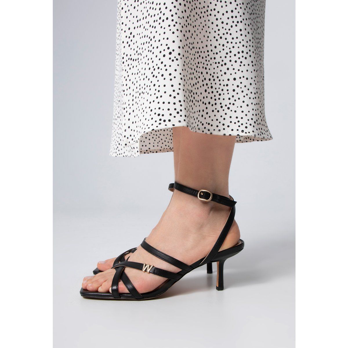 Elegante Riemchen-Stiletto-Sandalen