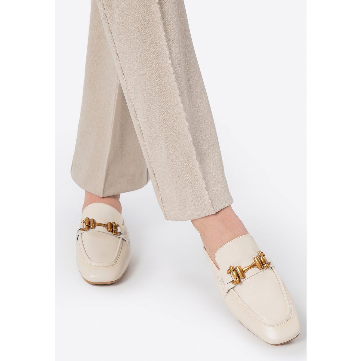 Leder-Loafer-Mules mit Schnallendetail