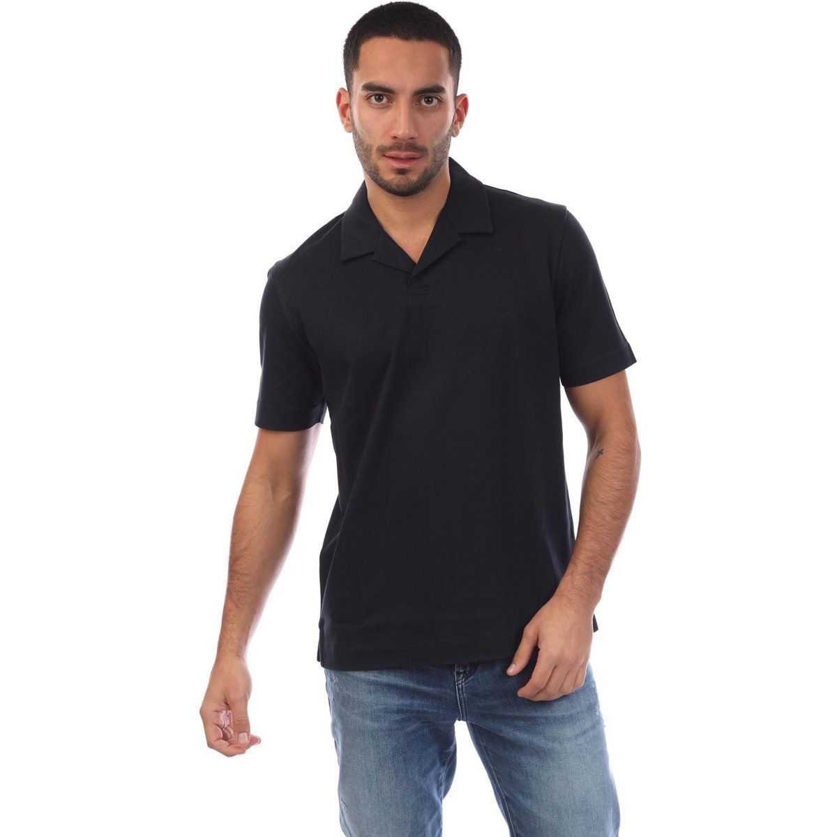 Klassisch geschnittenes kurzärmeliges Poloshirt