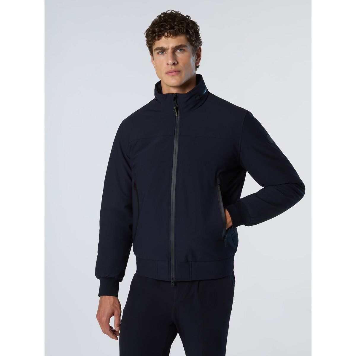 Schlanke, wetterfeste Bomberjacke