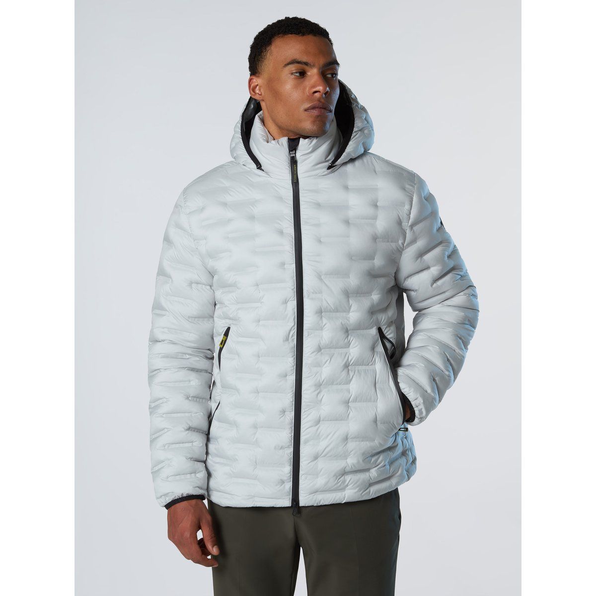 Leichte Steppjacke mit Kapuze