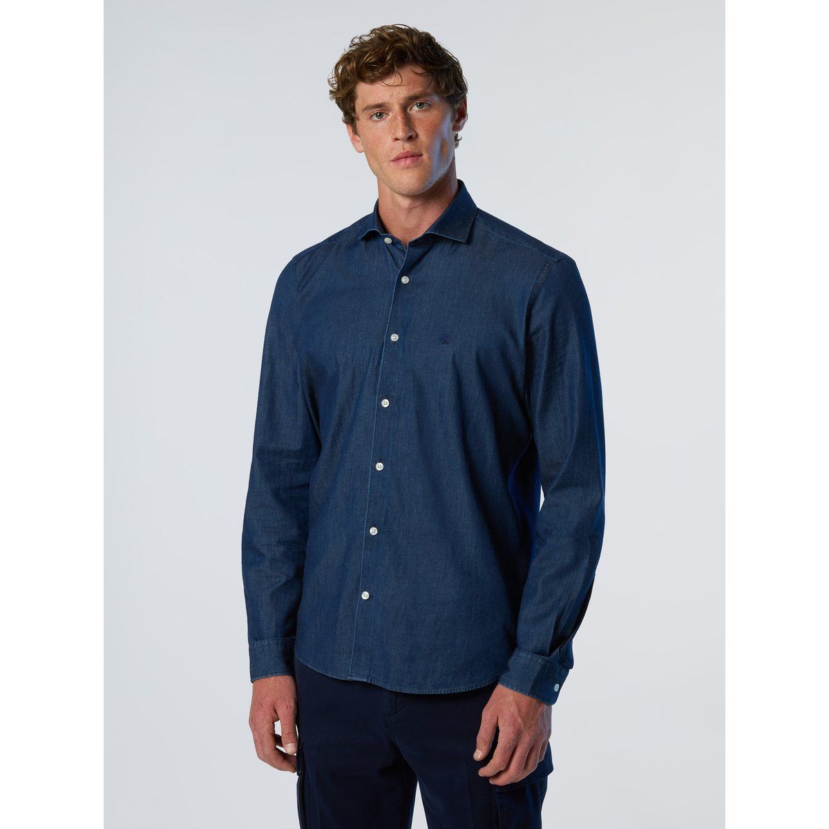 Dunkelblaue Denim-Twill-Hemd