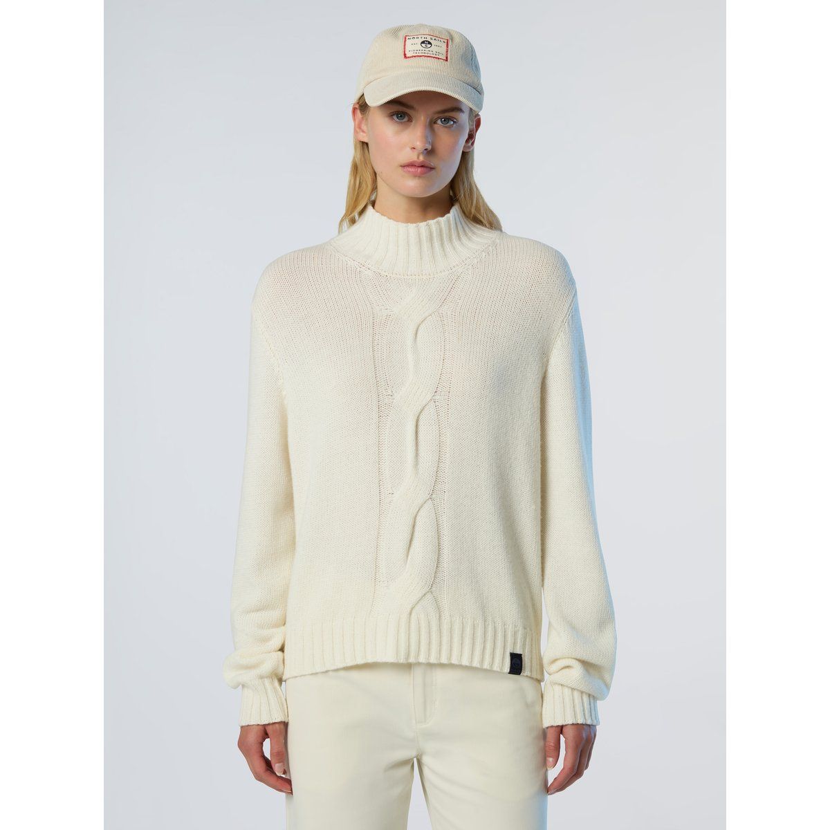 Zopfstrickpullover mit Stehkragen