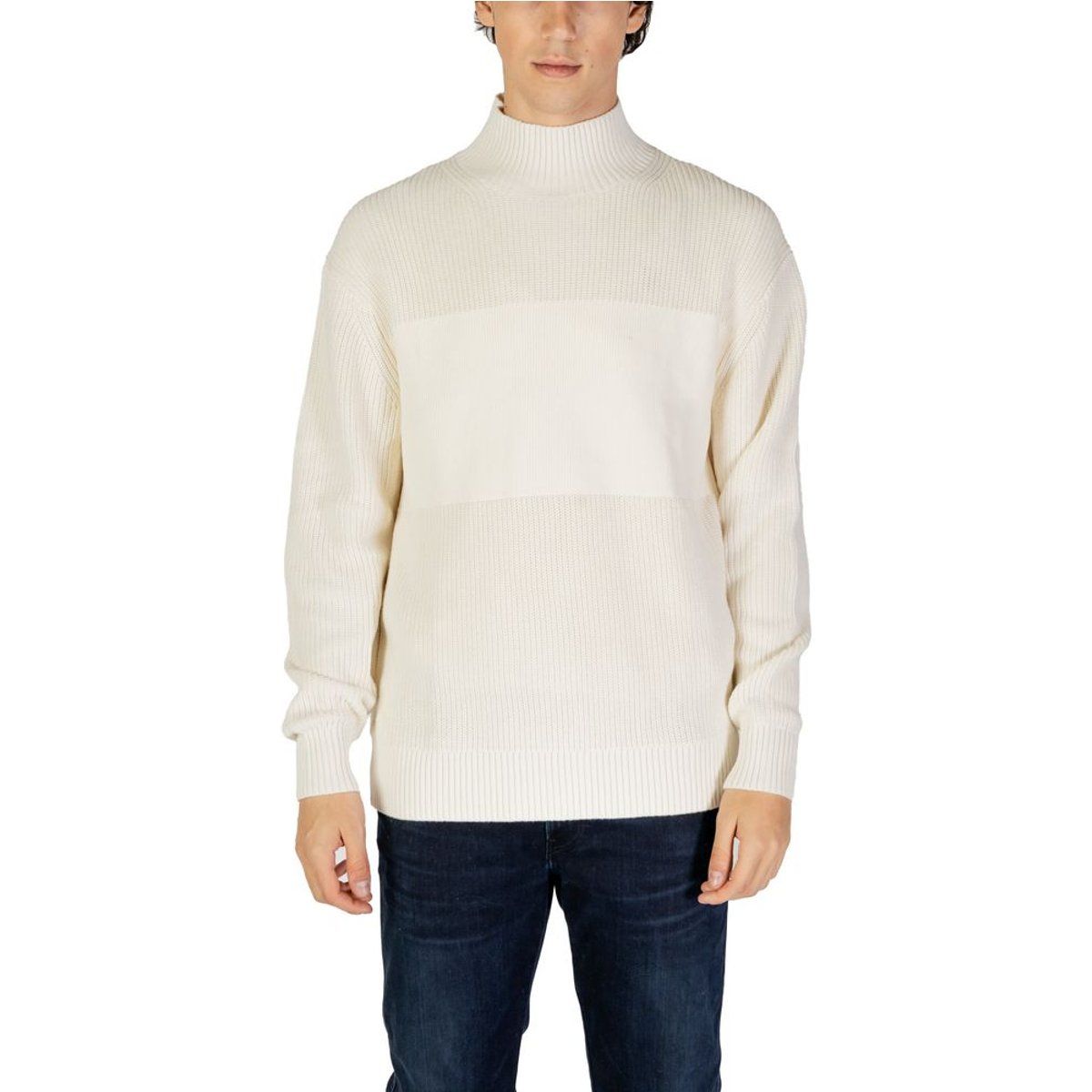 Stehkragenpullover mit Rippstrick
