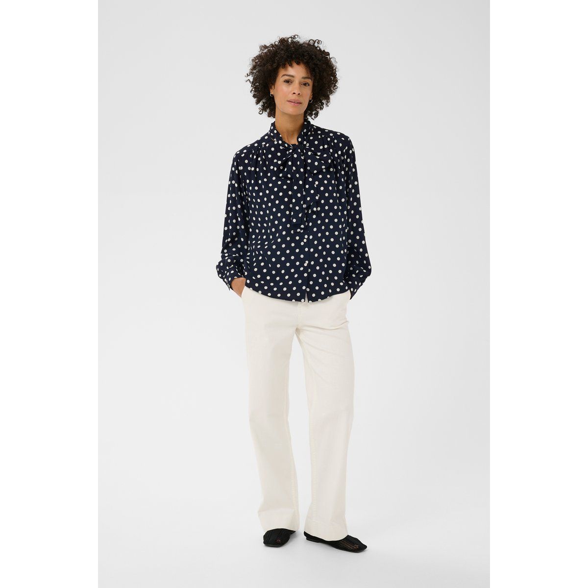 Langärmlige Bluse mit Polka Dots