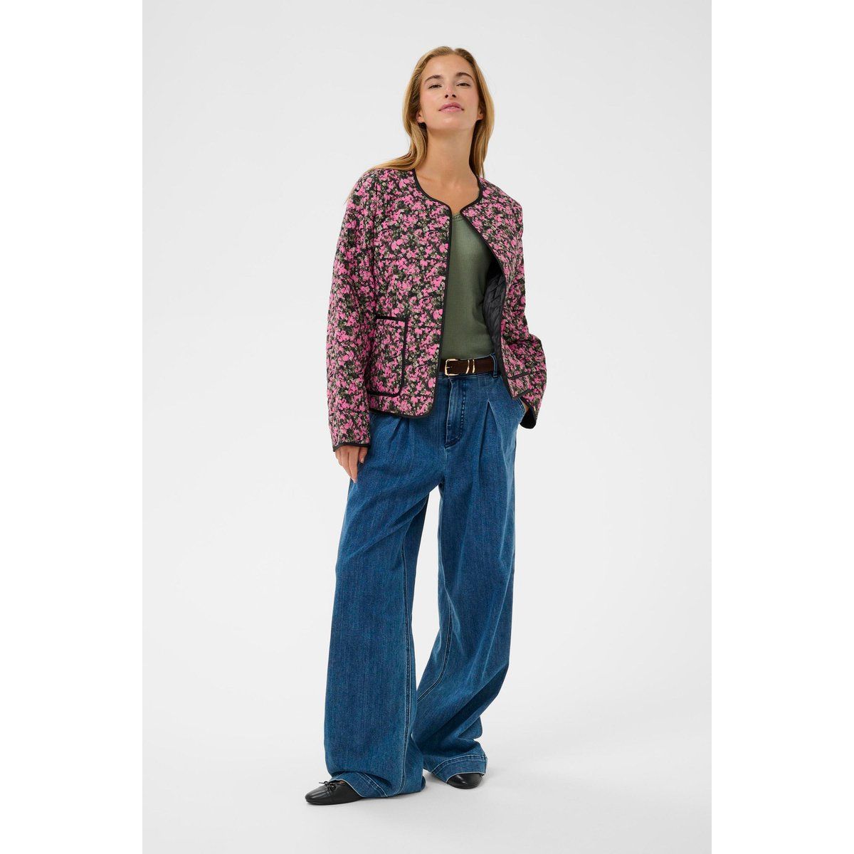 Gesteppte Jacke mit Blumenmuster, lockere Passform