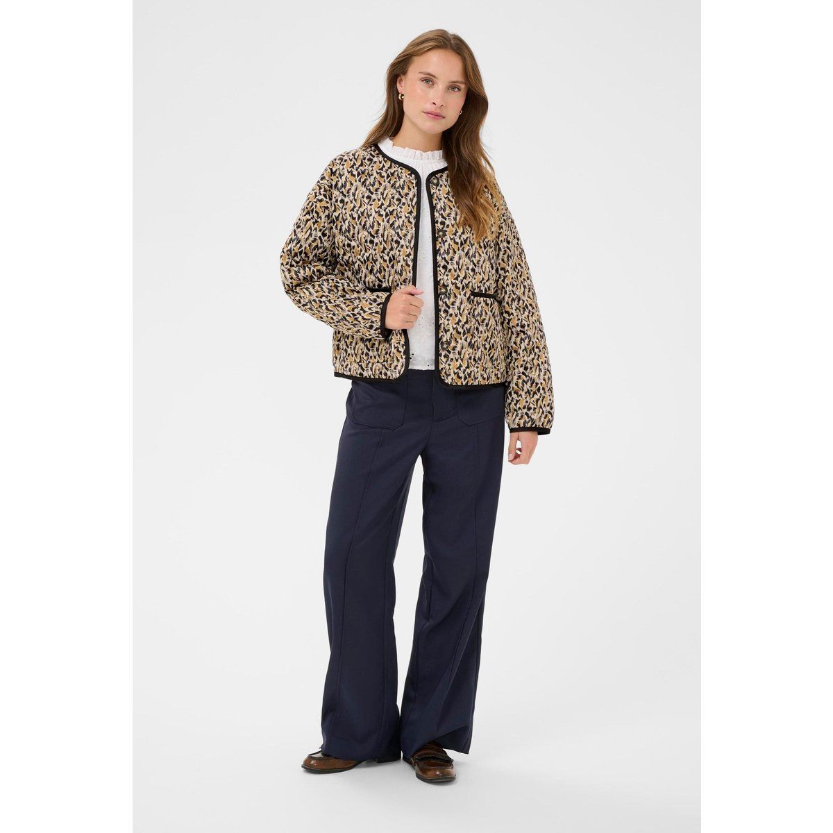 Jacke mit Muster und Steppung in lockerer Passform