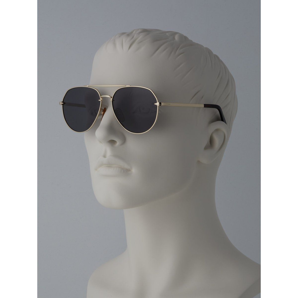 Goldene Pilotenbrille mit grauen Gläsern
