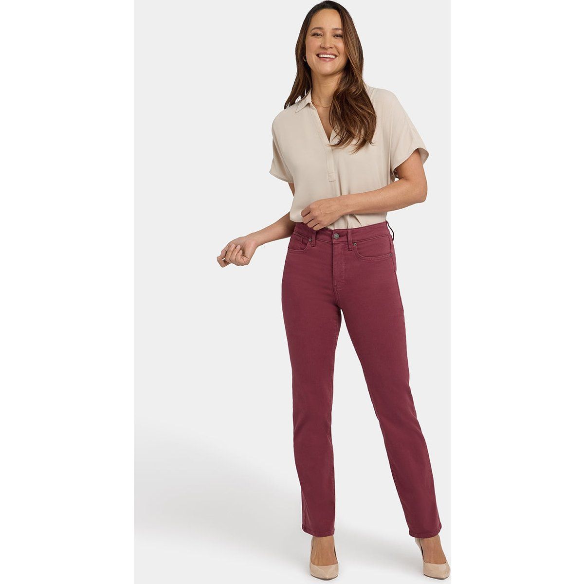 Gerade geschnittene Jeans mit hoher Taille