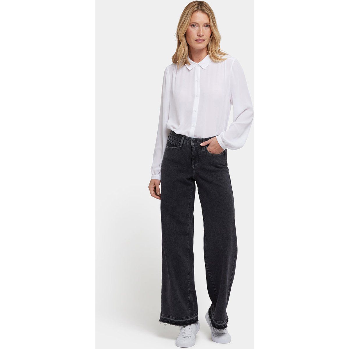 Wide Leg Jeans mit ausgefranstem Saum