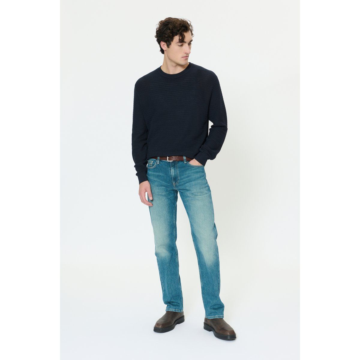 Herren Strickpullover mit Rundhalsausschnitt und gerader Passform