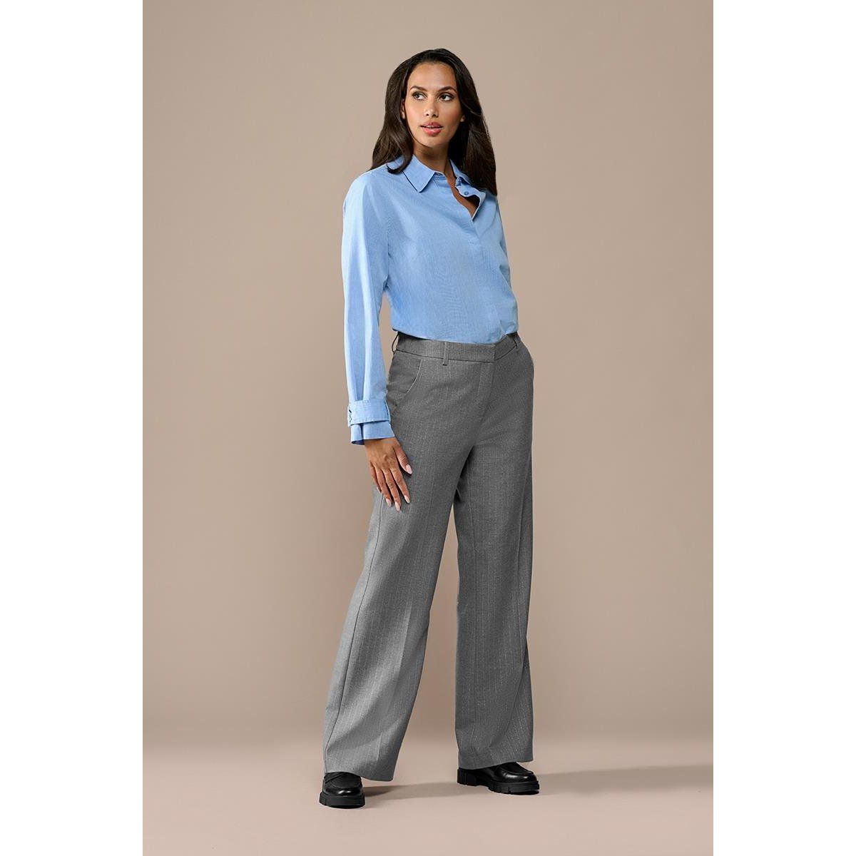 Elegante, weit geschnittene Nadelstreifenhose