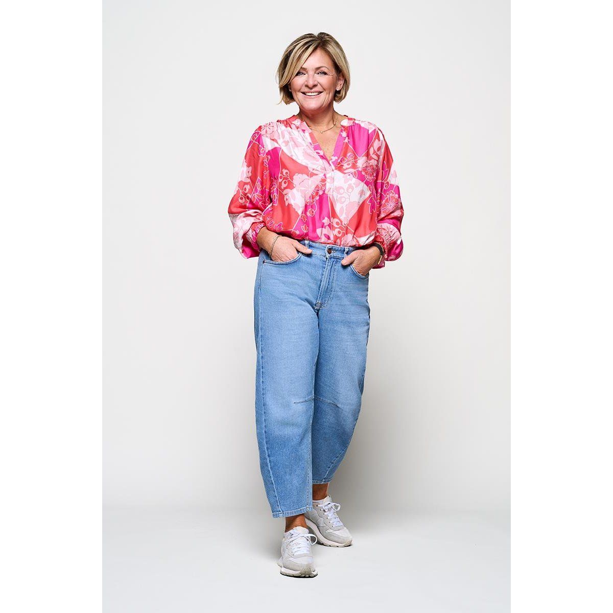 Elegante Seidenbluse mit Blumenmuster und V-Ausschnitt
