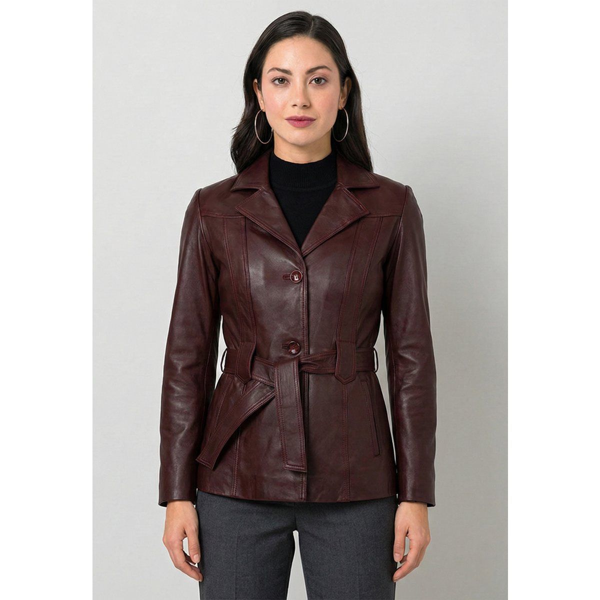 Kunstlederjacke mit Gürtel und Knöpfen