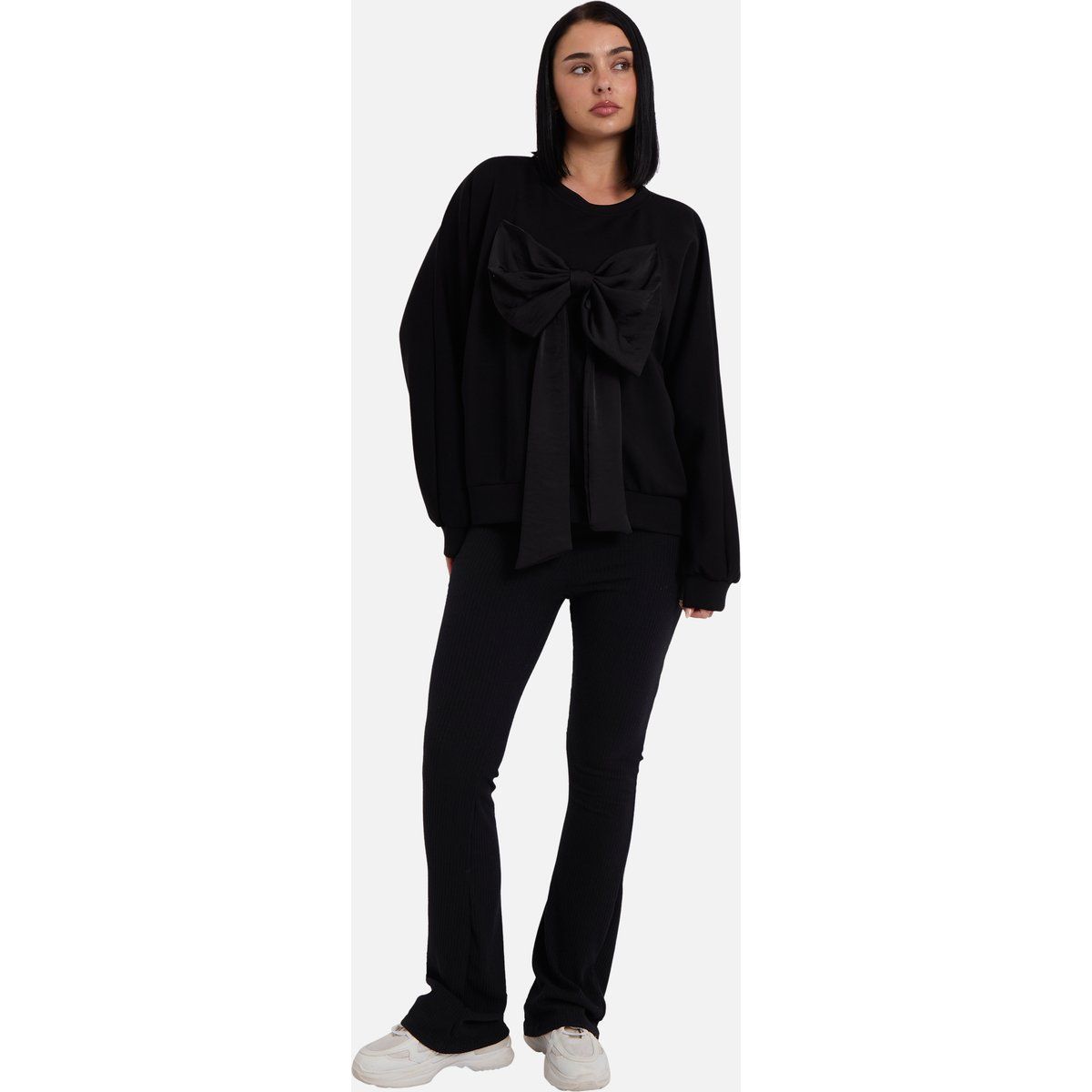 Oversized-Pullover mit vorderer Schleife