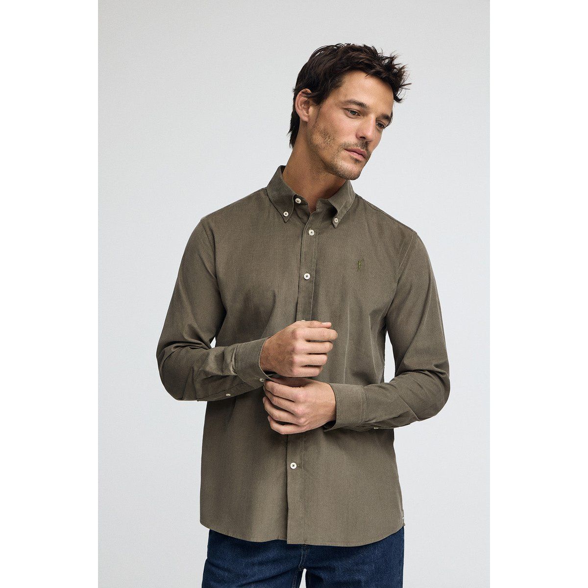 Cord Button-Down Langarmhemd