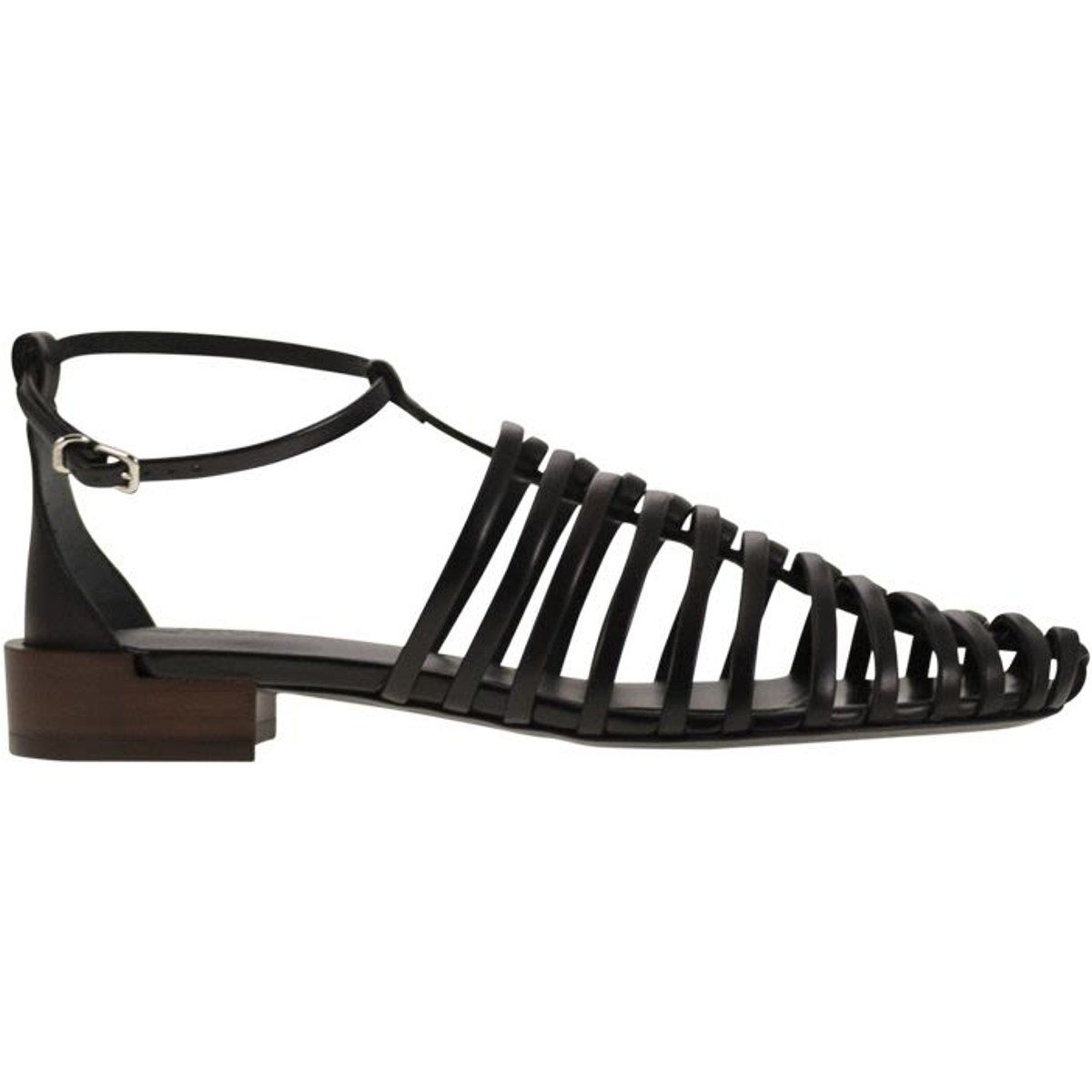Gewebte Ledersandalen mit Knöchelriemen