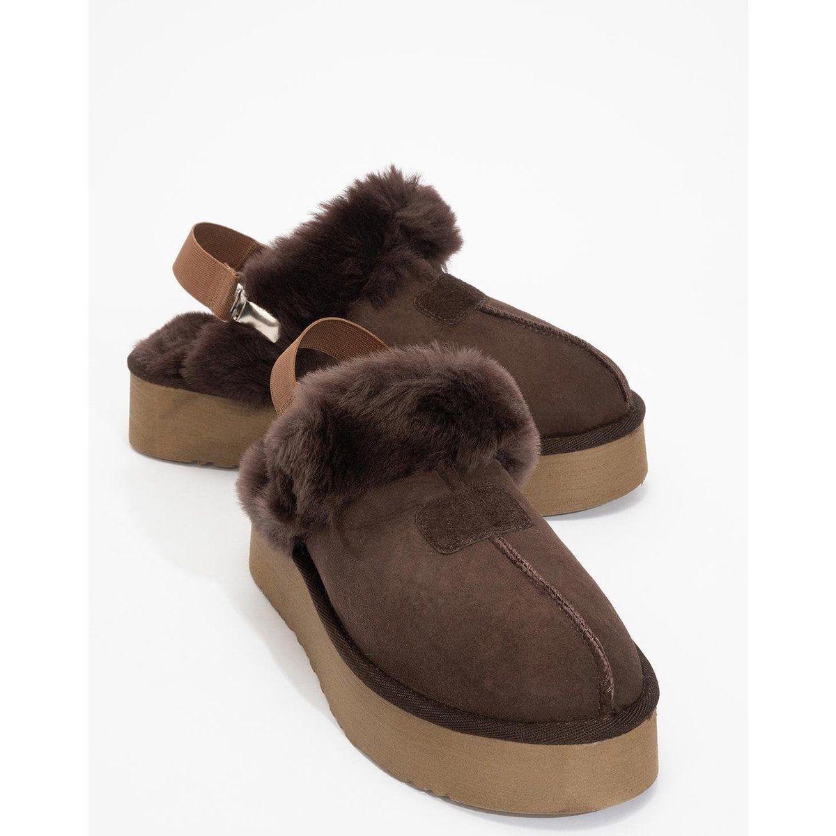 Olessa Leder-Pantoffel mit Fell