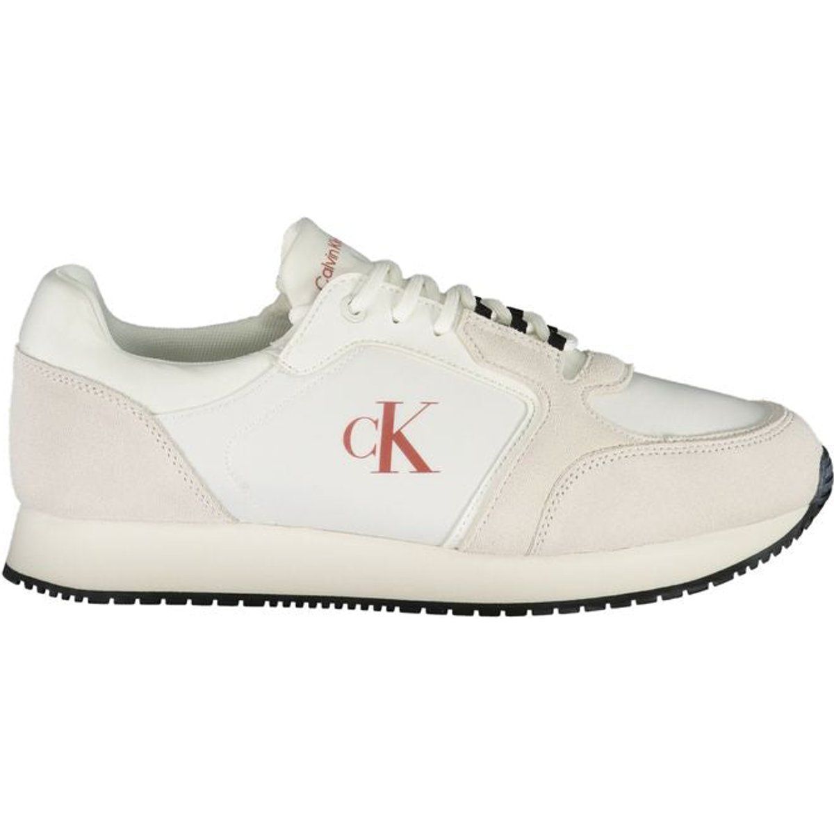 Lässige Sneaker im Retro-Stil