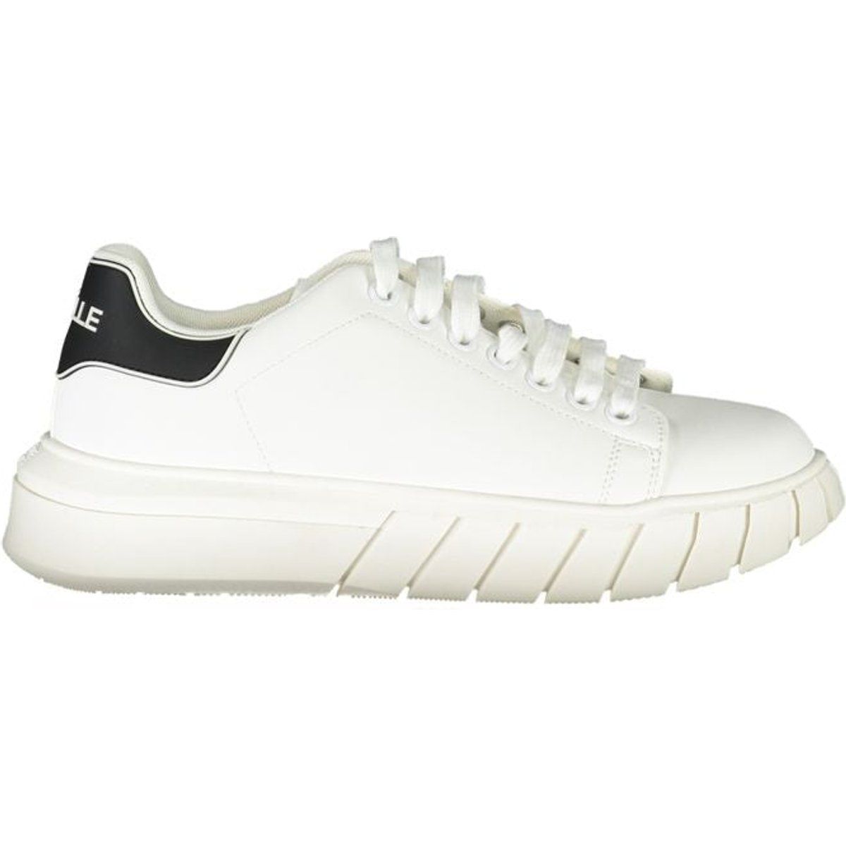 Moderne weiße Plateau-Sneakers