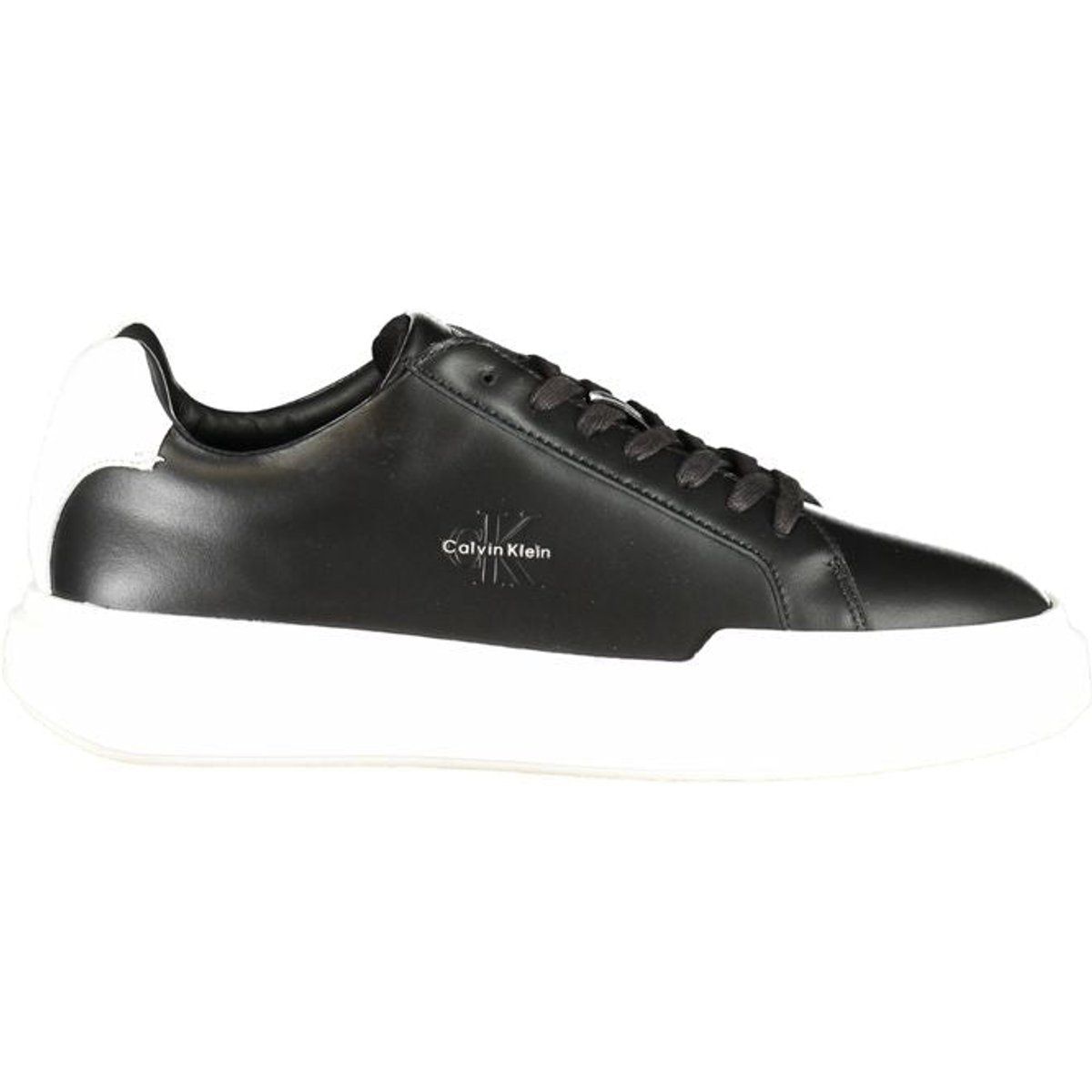 Minimalistische schwarze Leder-Sneakers