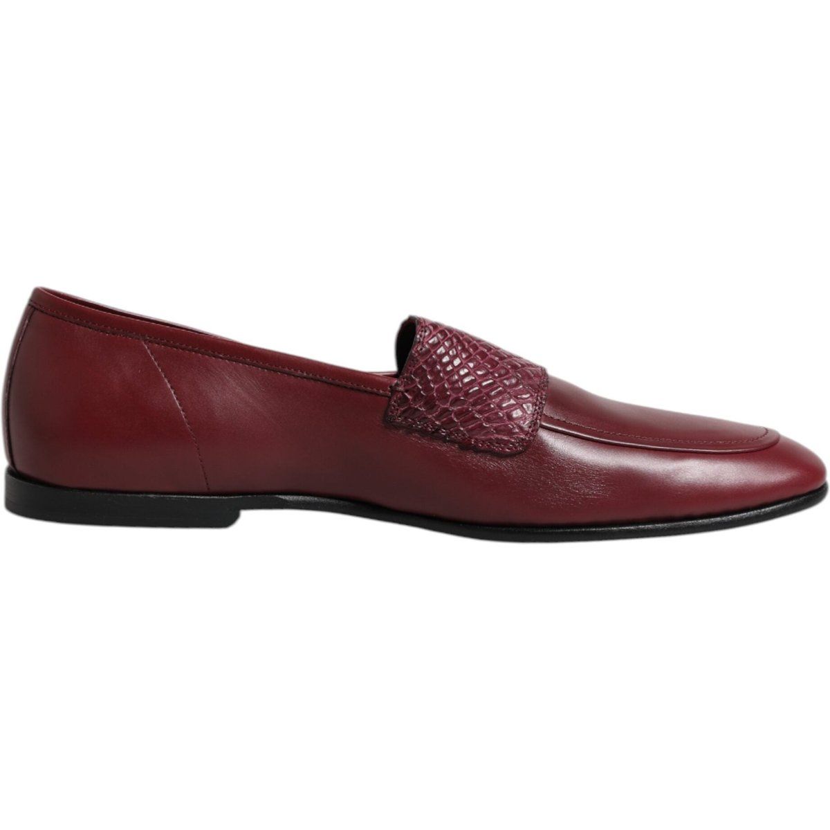 Elegante Slipper aus Kalbs- und Kaimanleder