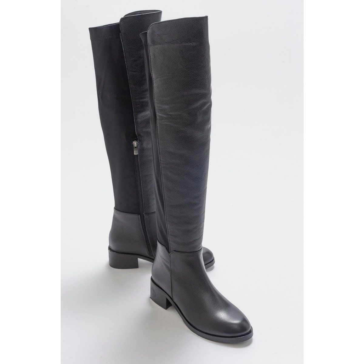Cassie Leder Knieholer Stiefel