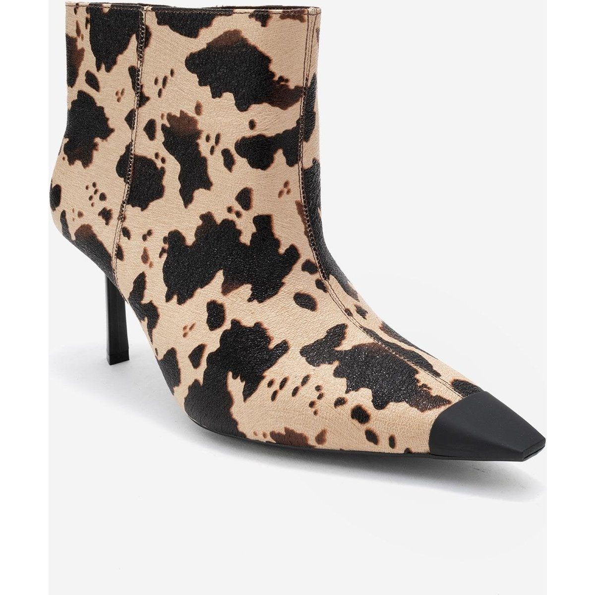Rassel Spitzer Stiefel