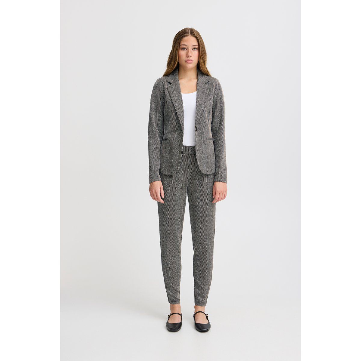 Strukturierter, taillierter Blazer, enge Passform