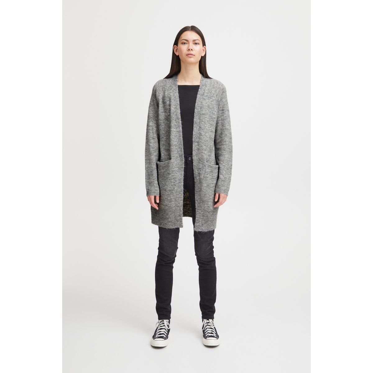 Lange, offene Strickjacke mit Taschen