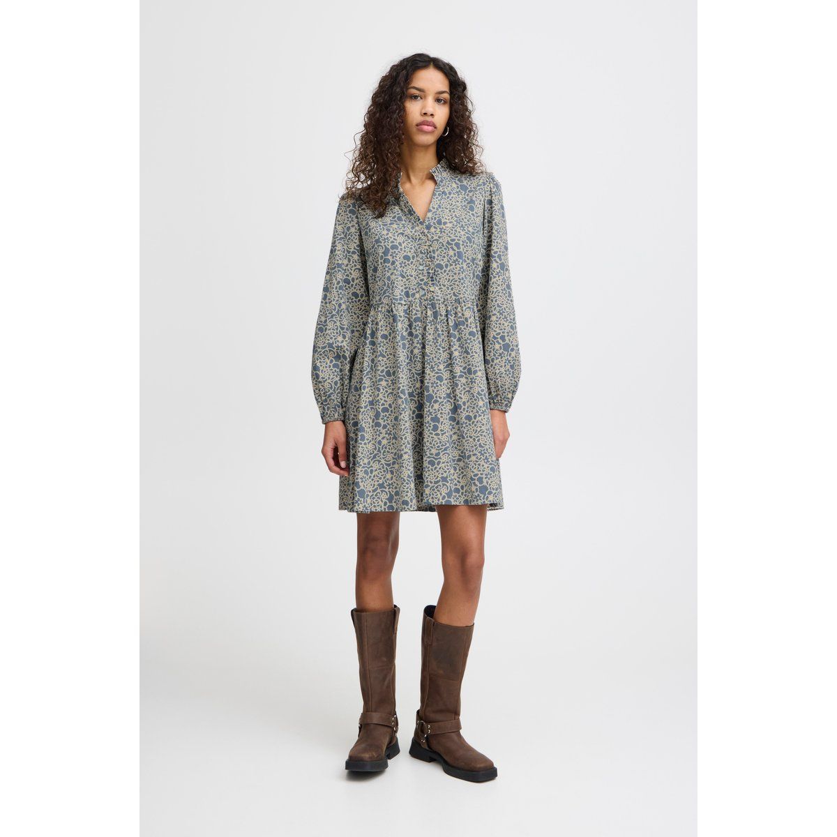 Mini-Kleid mit lockerem Schnitt und Blumenmuster