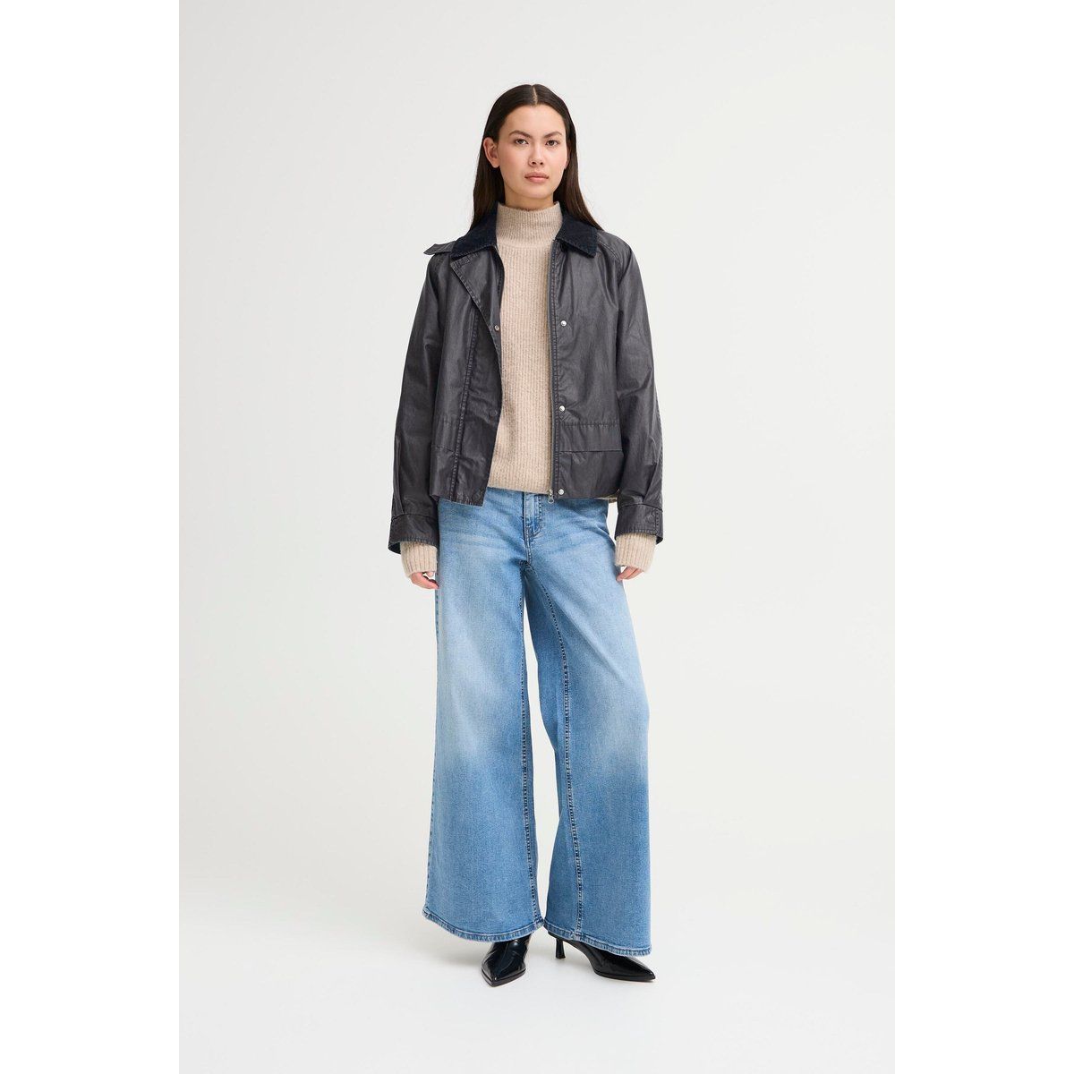Jacke mit Cordkragen, Regular Fit